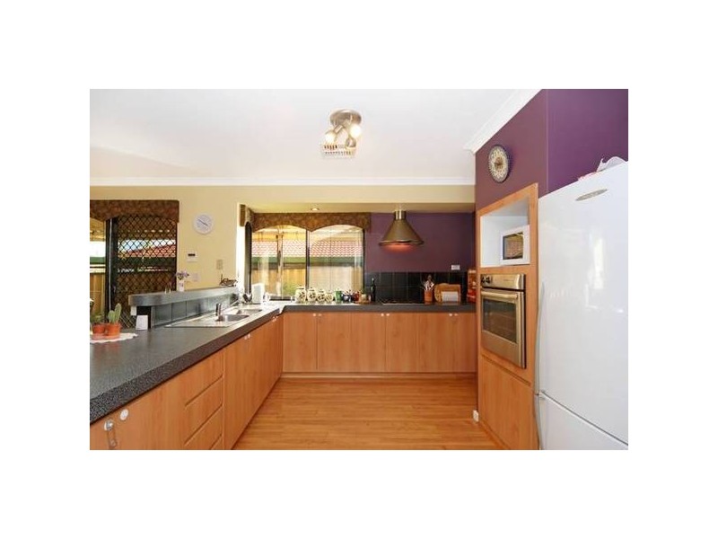 58 Heacham Avenue, Hocking WA 6065