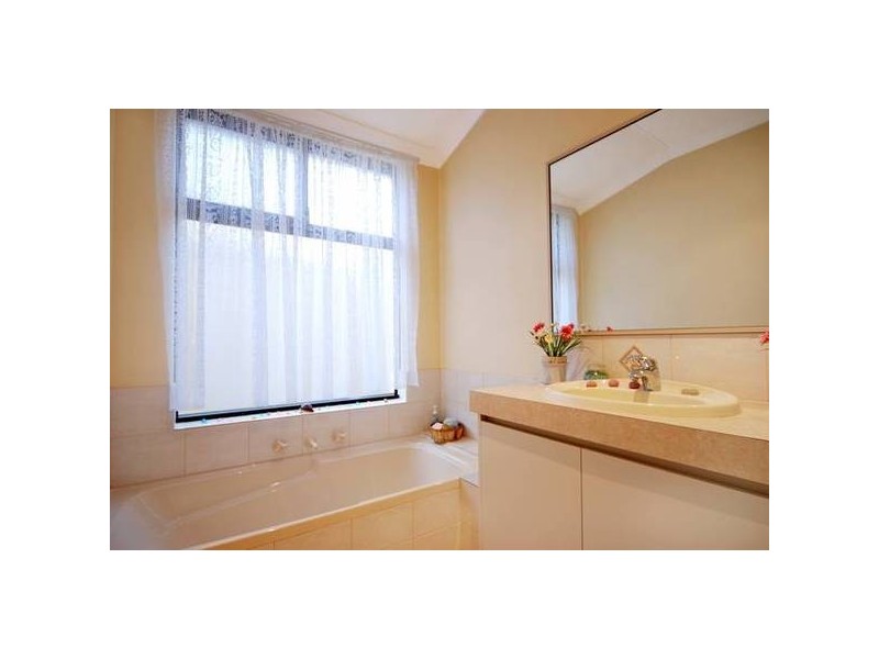 58 Heacham Avenue, Hocking WA 6065