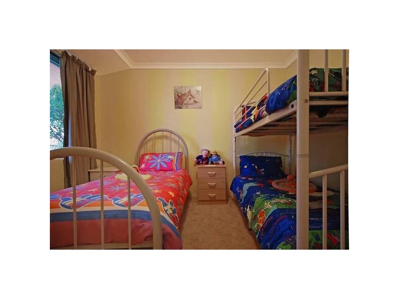 58 Heacham Avenue, Hocking WA 6065