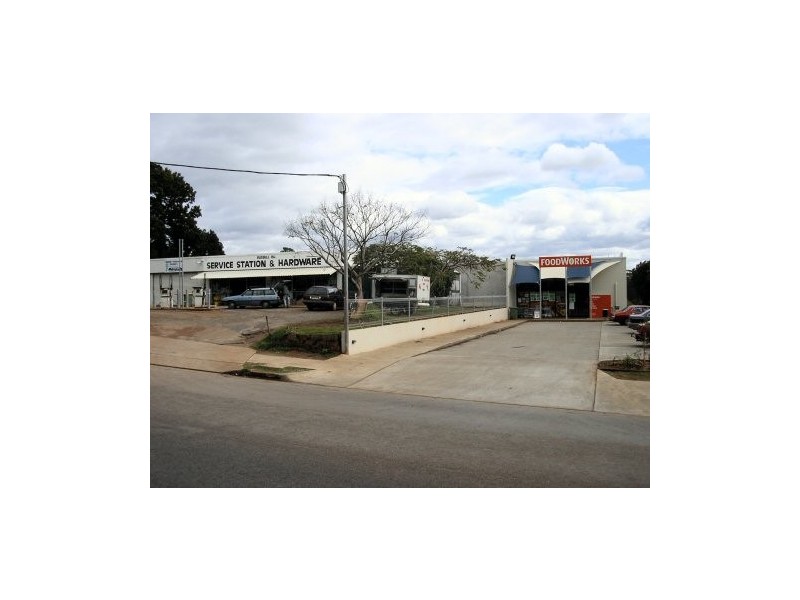 49 Cambridge Road, Russell Island QLD 4184