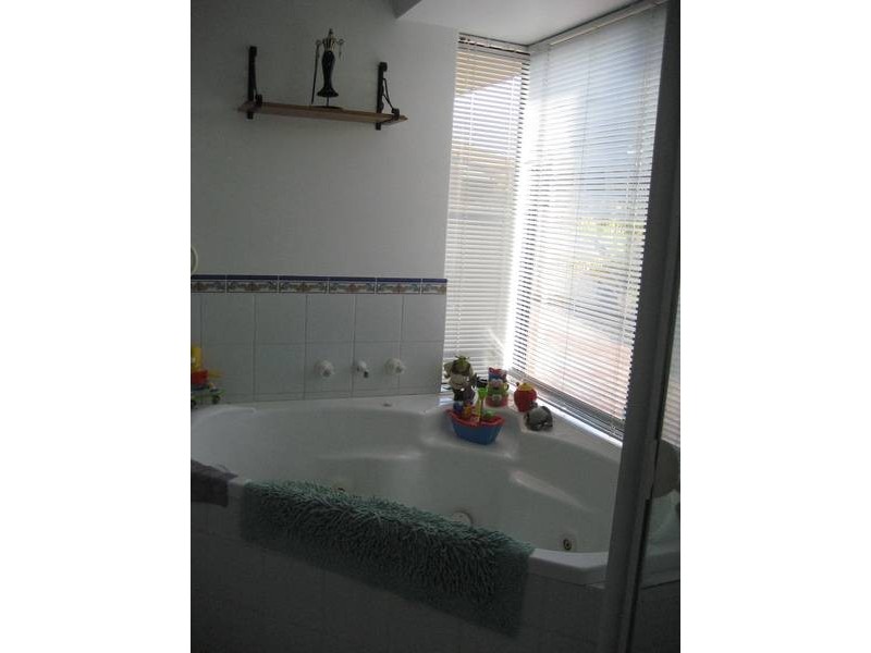 Halfpenny Chase, Iluka WA 6028