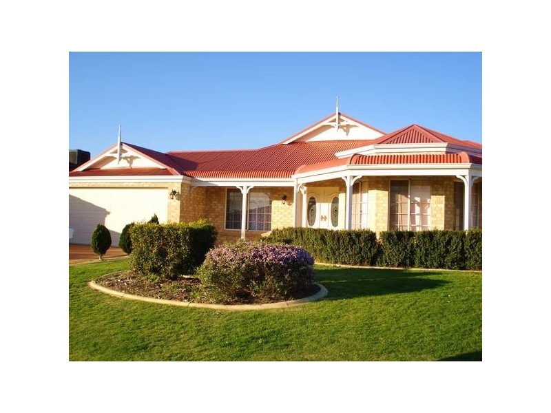 274 Paddington Avenue, Currambine WA 6028