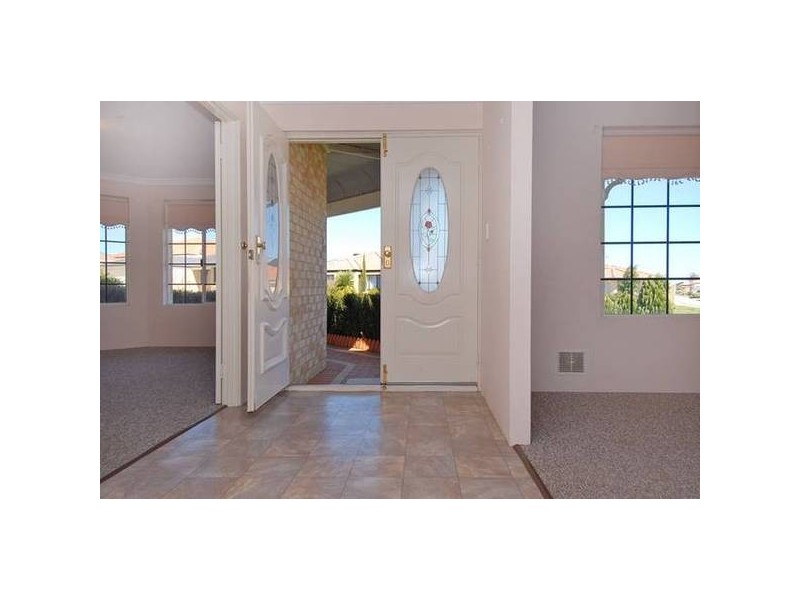 274 Paddington Avenue, Currambine WA 6028