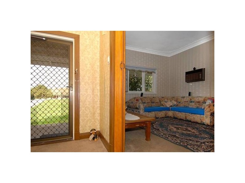 27 Traylen Road, Bayswater WA 6053