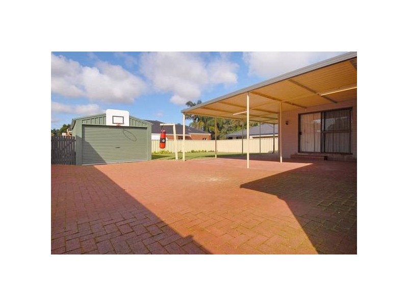 16 Mildmay Street, Balga WA 6061