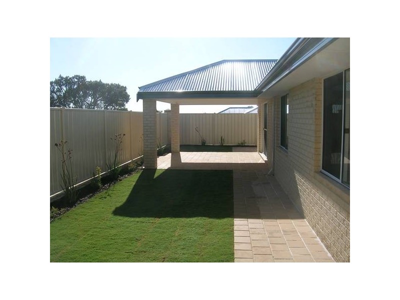 5 Condro Bend, Sinagra WA 6065