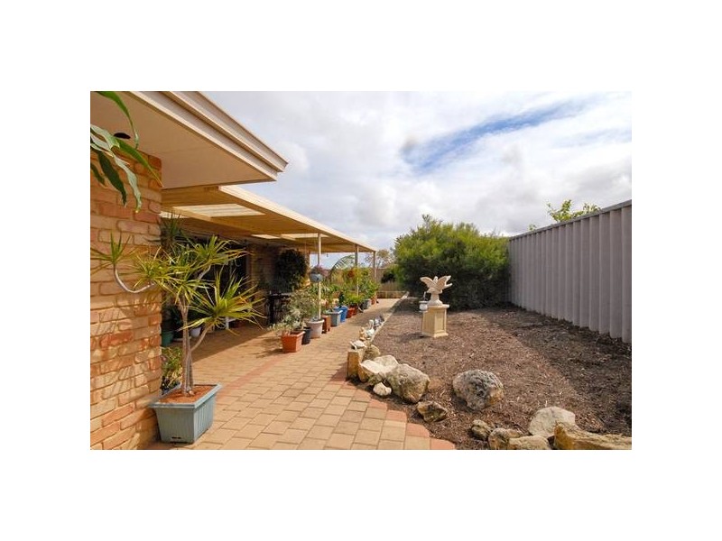 3 Albury Lane, Currambine WA 6028