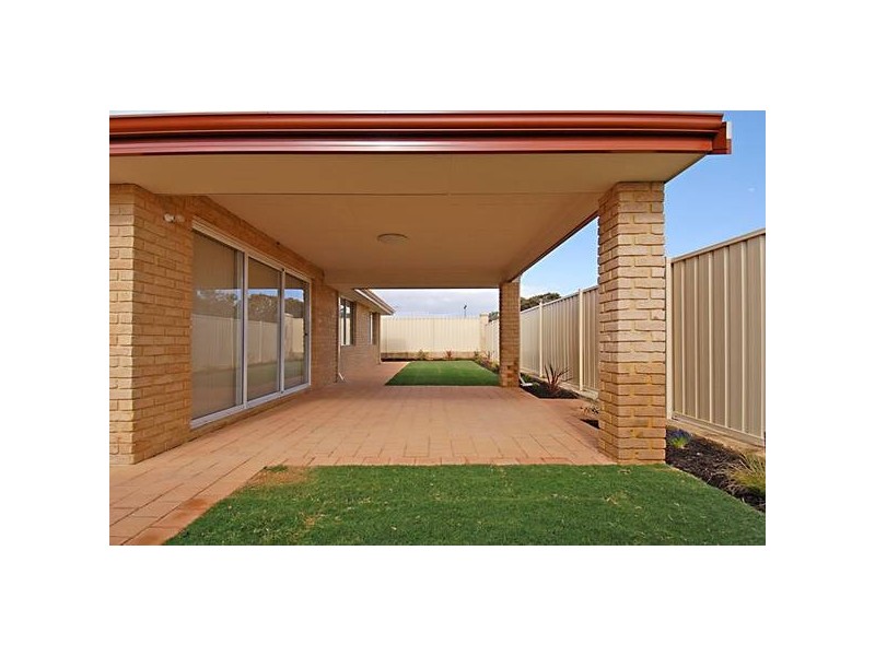 9 Condro Bend . . . Vendor Willing To Negotiate, Sinagra WA 6065