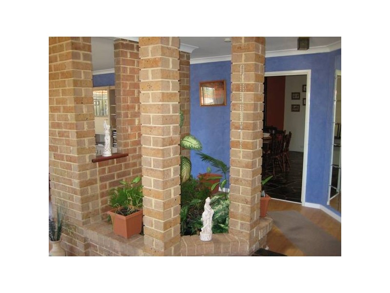 7 Lake Vista (off Lake Rise Mews) . . . Reduced $50,000 This Week!, Edgewater WA 6027