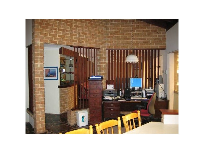 7 Lake Vista (off Lake Rise Mews) . . . Reduced $50,000 This Week!, Edgewater WA 6027