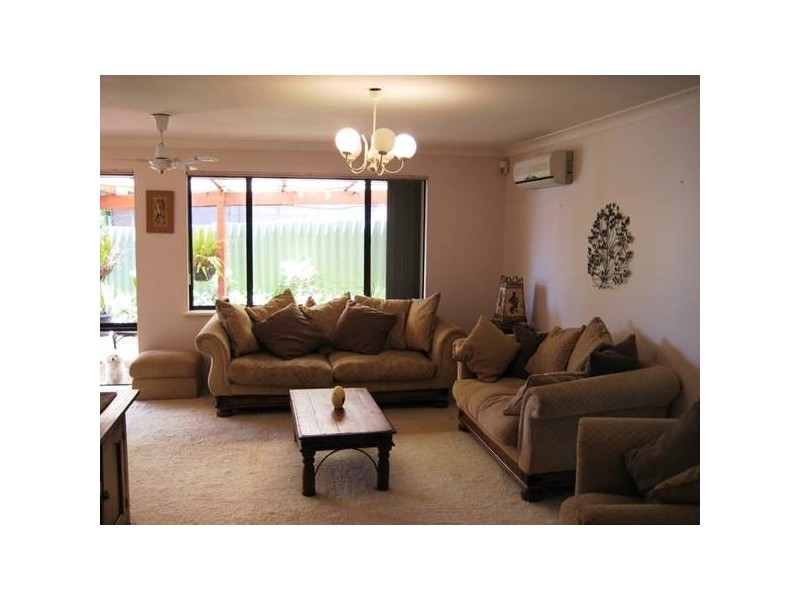 42 Stillwater Way, Edgewater WA 6027