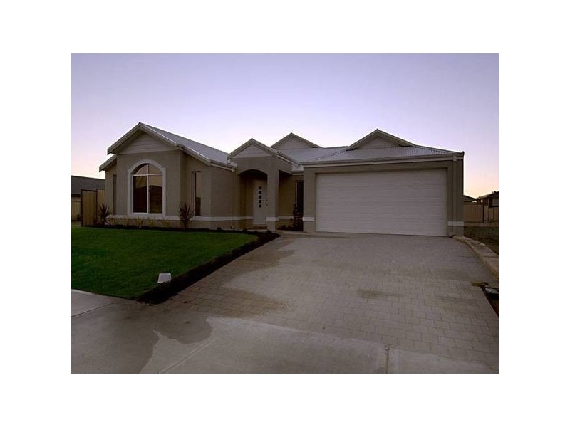 29 Goshawk Street, Tapping WA 6065