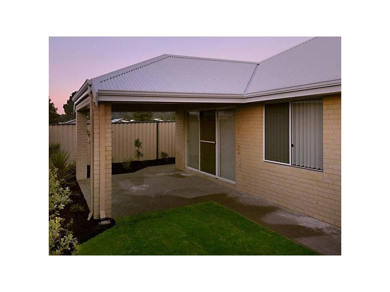 29 Goshawk Street, Tapping WA 6065