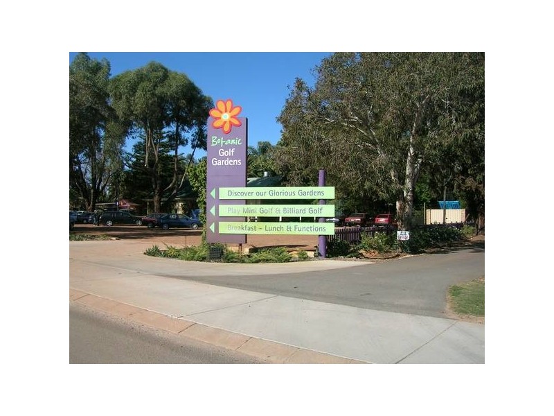 24 Goshawk Street, Tapping WA 6065