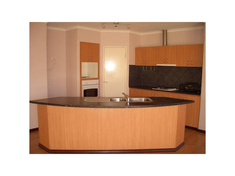 6 Anfield Parade, Hocking WA 6065