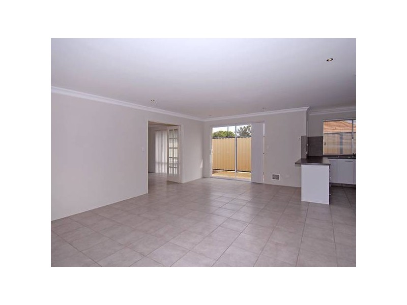 23 Triller Bend, Tapping WA 6065