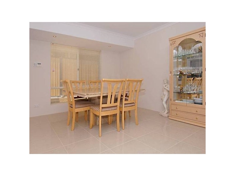 17 Nankeen Circle, Tapping WA 6065