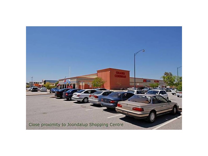 17 Nankeen Circle, Tapping WA 6065