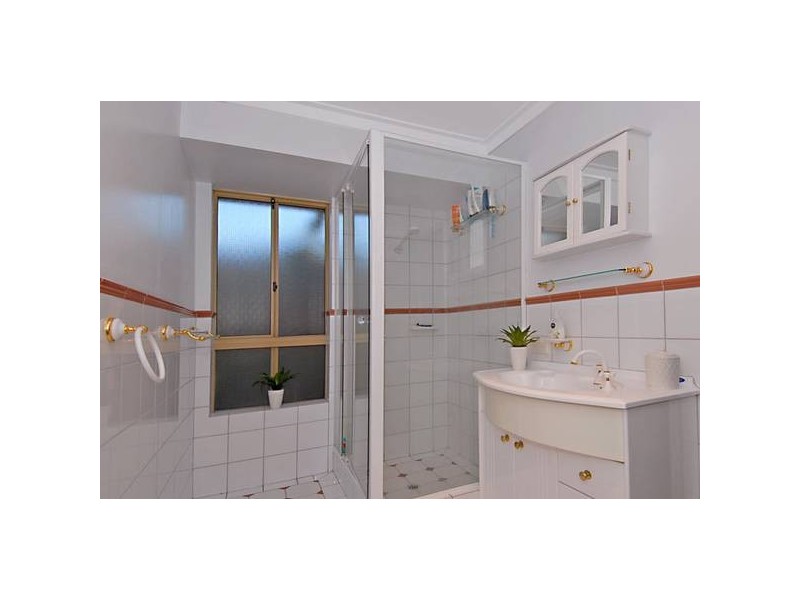 10 Tipuana Place, Edgewater WA 6027