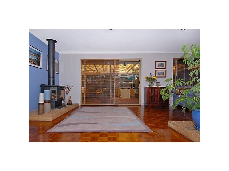 10 Tipuana Place, Edgewater WA 6027