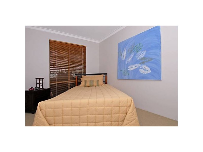 10 Tipuana Place, Edgewater WA 6027