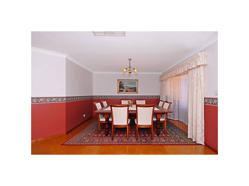 41 Monterey Drive, Woodvale WA 6026