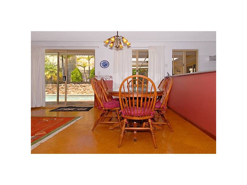 41 Monterey Drive, Woodvale WA 6026