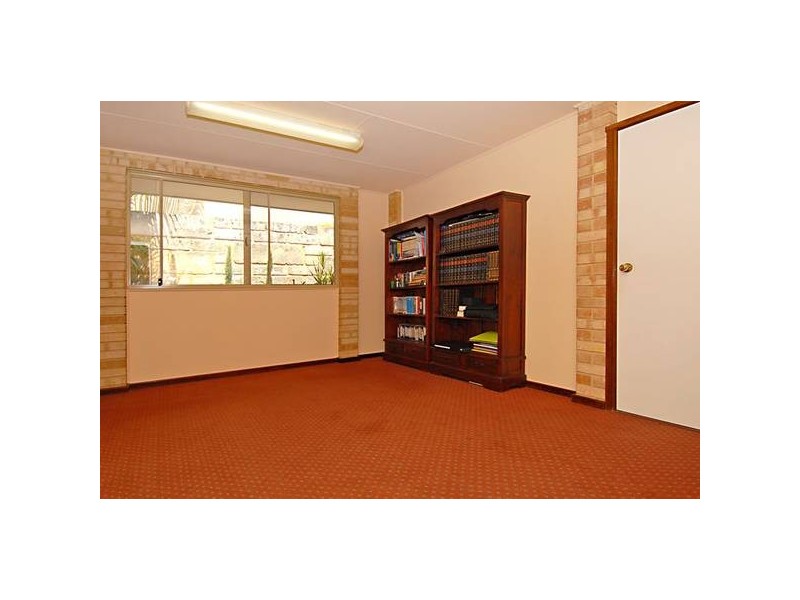 41 Monterey Drive, Woodvale WA 6026