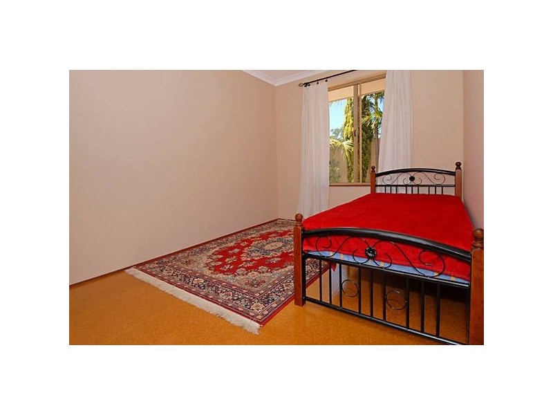 41 Monterey Drive, Woodvale WA 6026