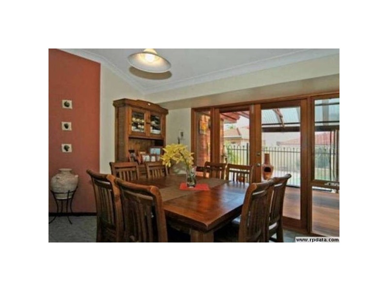 35 Fleetwood Circuit, Woodvale WA 6026