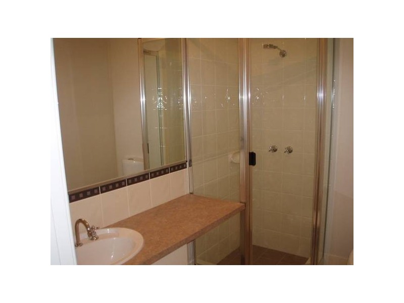 2c Culluton Crescent, Balga WA 6061