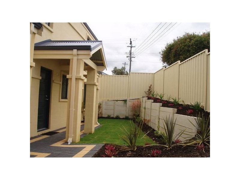 2a Culluton Crescent, Balga WA 6061