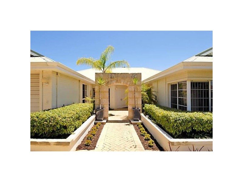 52 Stillwater Way, Edgewater WA 6027