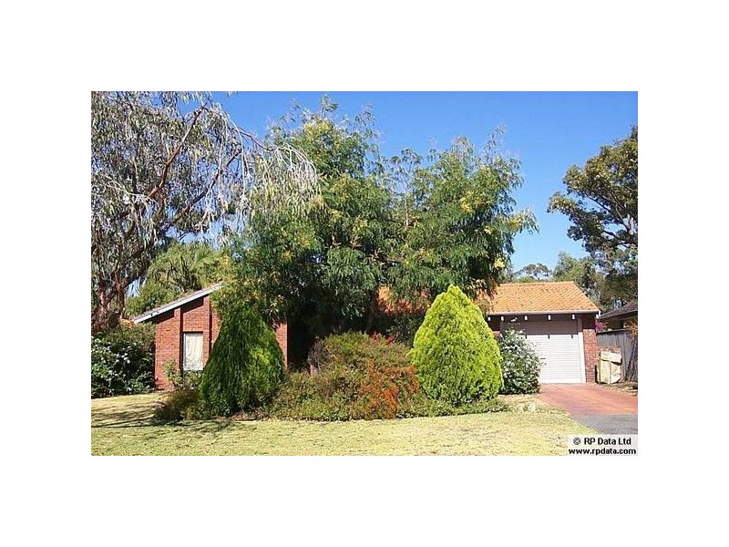 15 Sandalwood Drive, Greenwood WA 6024