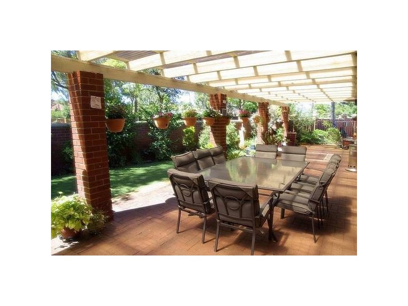 2 Phillips-Fox Terrace, Woodvale WA 6026