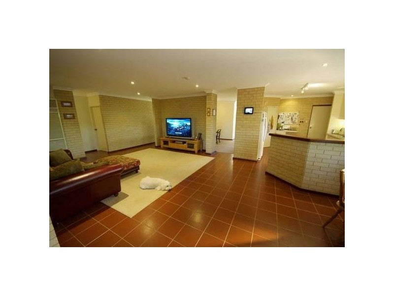 2 Phillips-Fox Terrace, Woodvale WA 6026