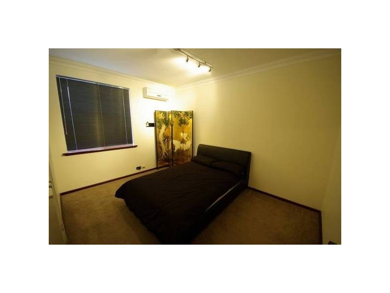 2 Phillips-Fox Terrace, Woodvale WA 6026