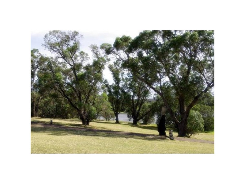 2 Phillips-Fox Terrace, Woodvale WA 6026