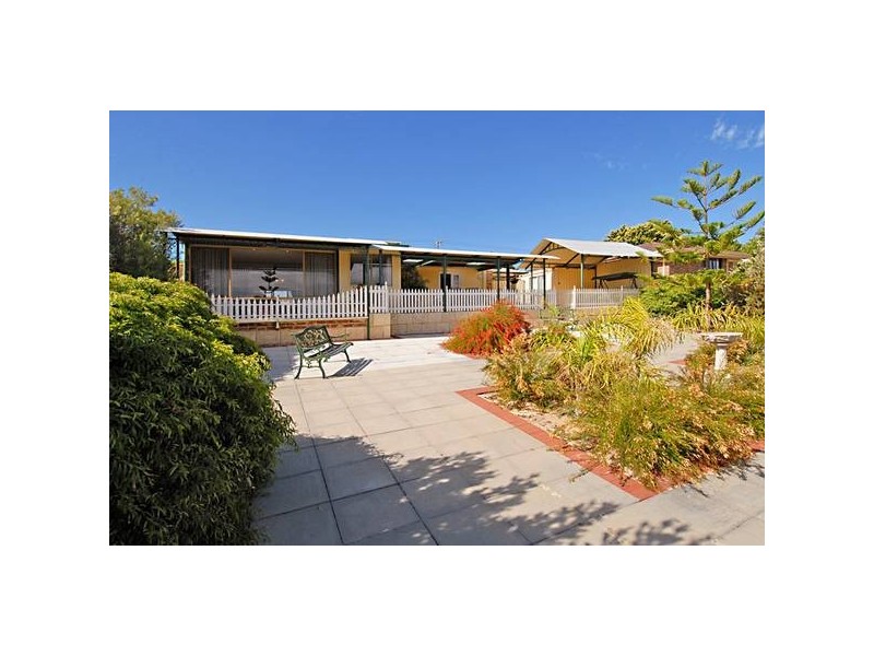 140 Caridean Street, Heathridge WA 6027