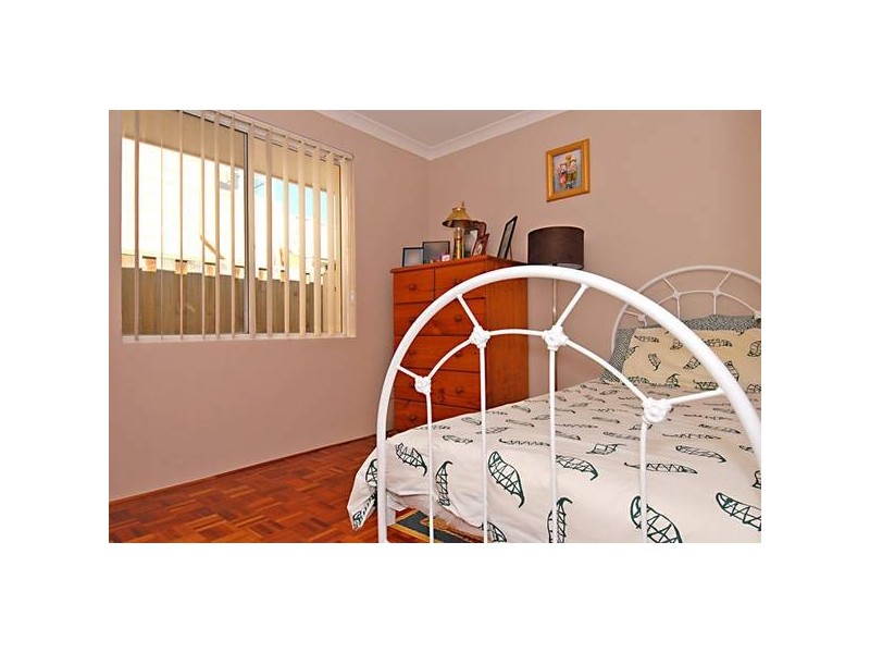 52 La Grange Loop, Currambine WA 6028