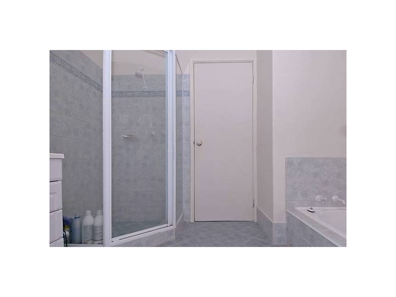 12 Leander Street, Beldon WA 6027