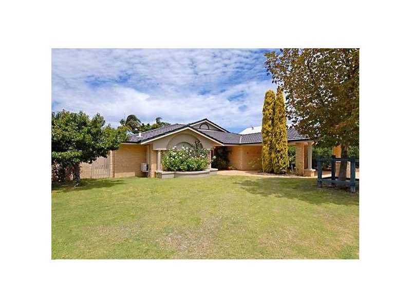 58 Parkwood Avenue, Woodvale WA 6026