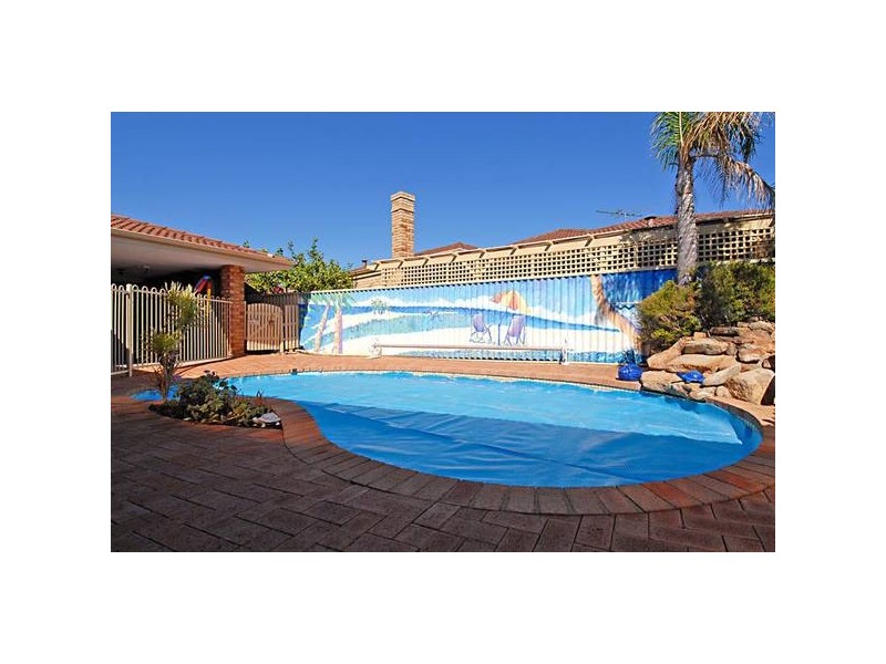 10 Lakehill Gardens, Edgewater WA 6027