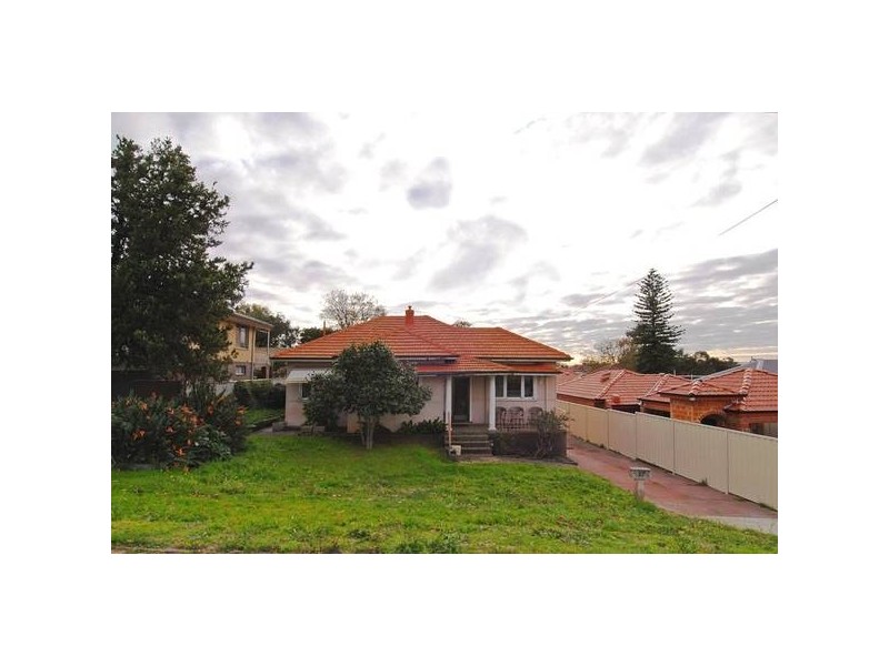 27 Traylen Road, Bayswater WA 6053