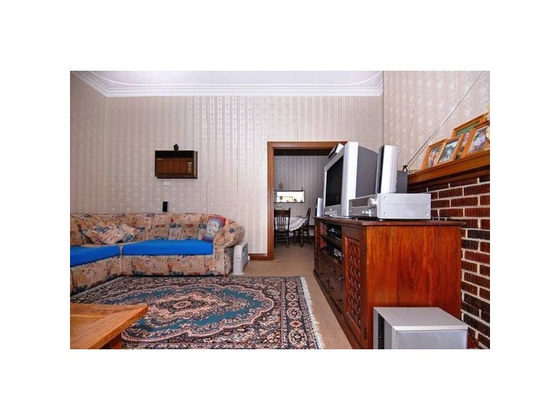 27 Traylen Road, Bayswater WA 6053