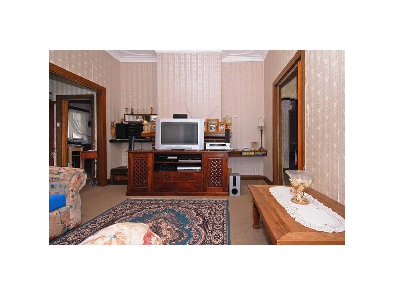 27 Traylen Road, Bayswater WA 6053