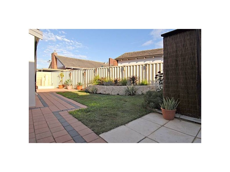 2/29 Kathleen Street, Yokine WA 6060