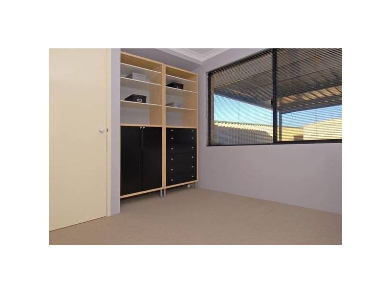 18 Cezanne Bend, Ashby WA 6065