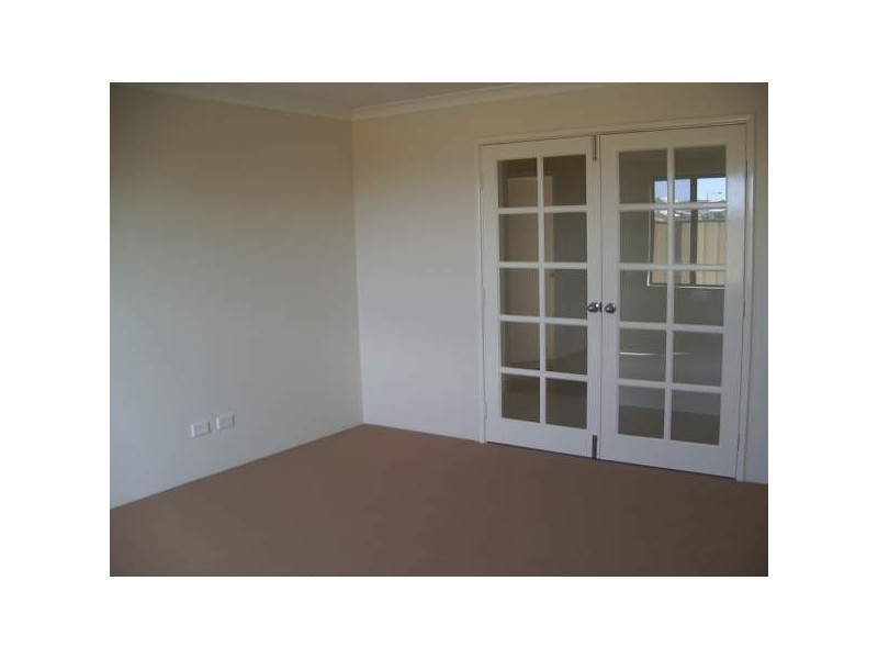 22 Egretta Road, Tapping WA 6065