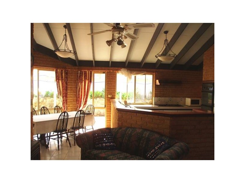 23 Fleetwood Circuit, Woodvale WA 6026